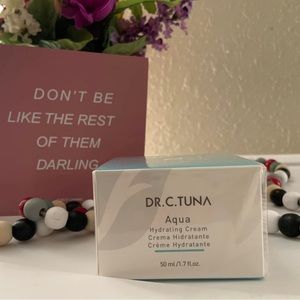 Aqua Hydrating Cream *Farmasi* Dr C Tuna*